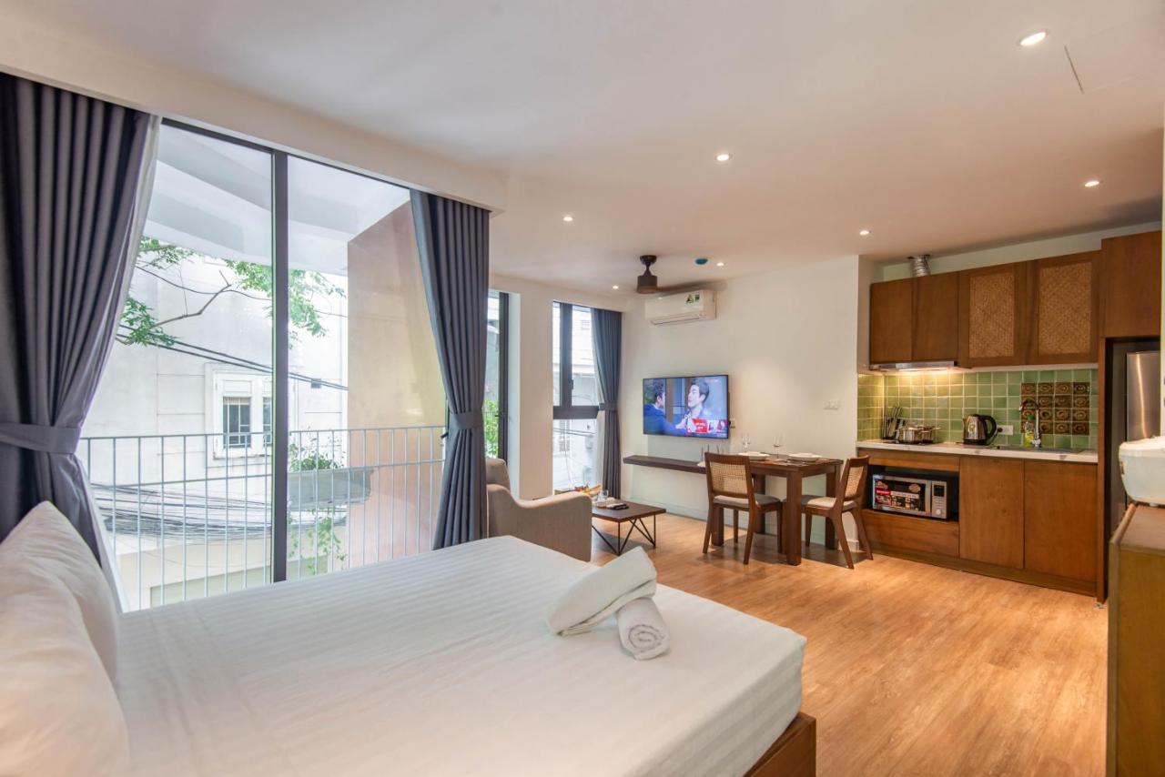 22Housing Hotel & Apartment 81 Linh Lang Hanoï Extérieur photo